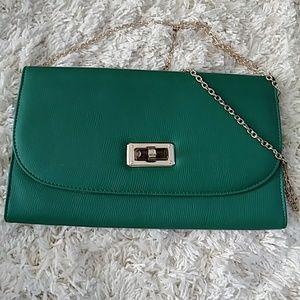 Green Clutch